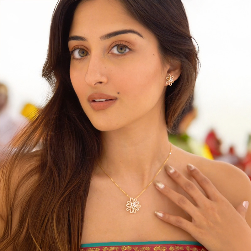 Pendant set
