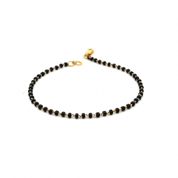 Elegant Black Beaded and Gold Bracelet - 7.5 inches