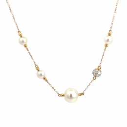 Timeless sophistication with Pearls