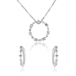 Circular White Gold Diamond Pendant Set