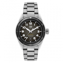 Autavia Calibre 5 Cosc Watch