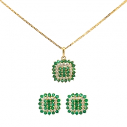 18K Yellow Gold Diamond Emerald Pendant Set