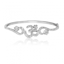 18K White Gold Diamond Bangle Bracelet