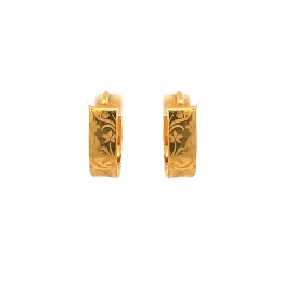 Classic Gold Earrings Huggies