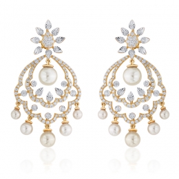 18K Gold Diamond Hanging Earrings