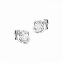 18K White Gold Diamond Floral Stud Earrings