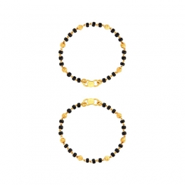 22K Yellow Gold Cube and Black Beaded Baby Bracelet