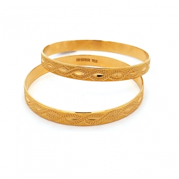 Elegant 22K Gold Bangles (pair) Size 2.4