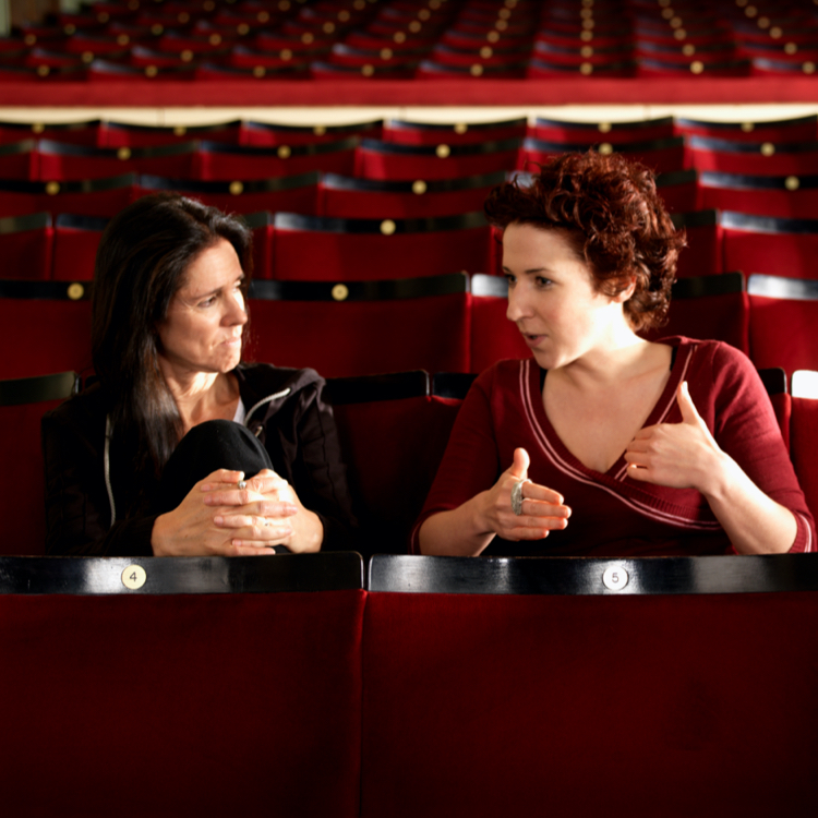 2006–2007 theatre mentor Julie Taymor and her protégée Selina Cartmell.