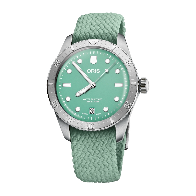 Divers Sixty-Five