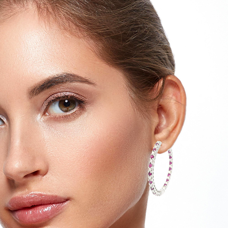 18K Gold Diamond Hoop Earrings