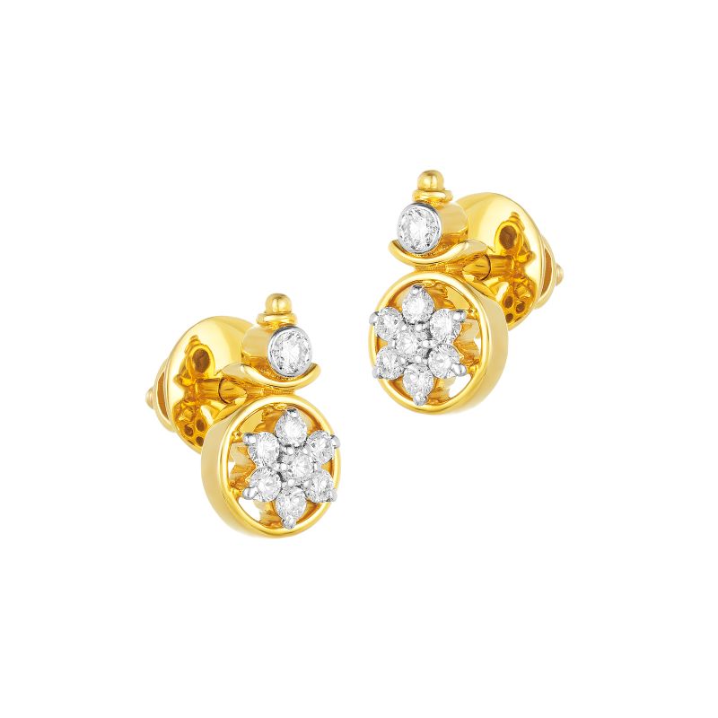 18K Yellow Gold Diamond Pendant and Earring set with Diamonds