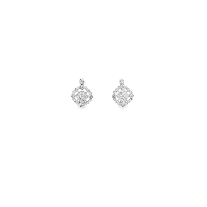 Elegant Diamond Pendant Set