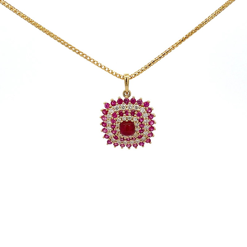 18K Gold Pendant Set in Ruby and Diamonds - Cushion shaped