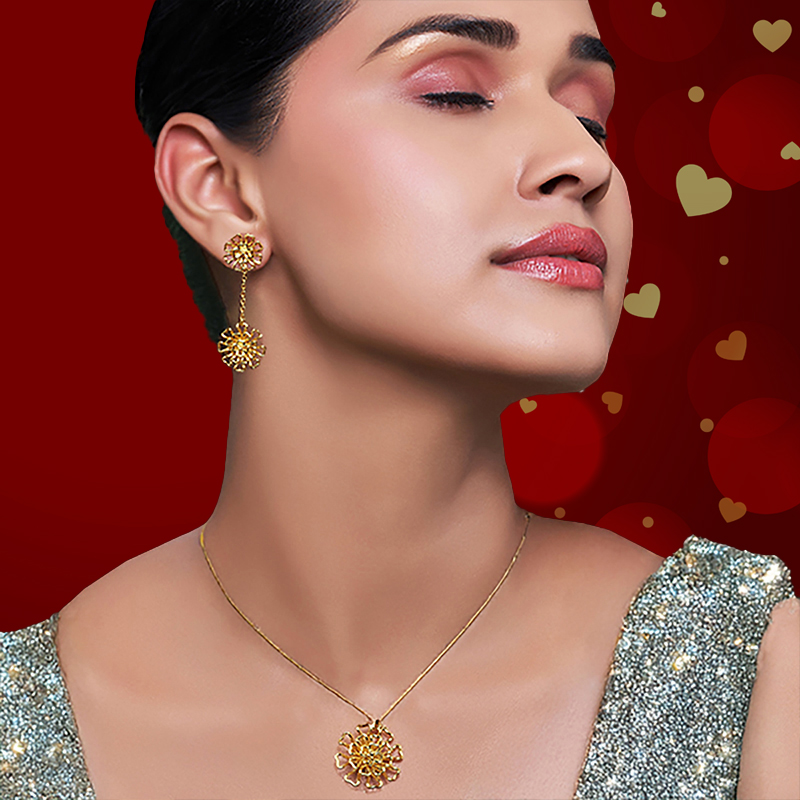 22K Floral Gold Pendant Set with chain