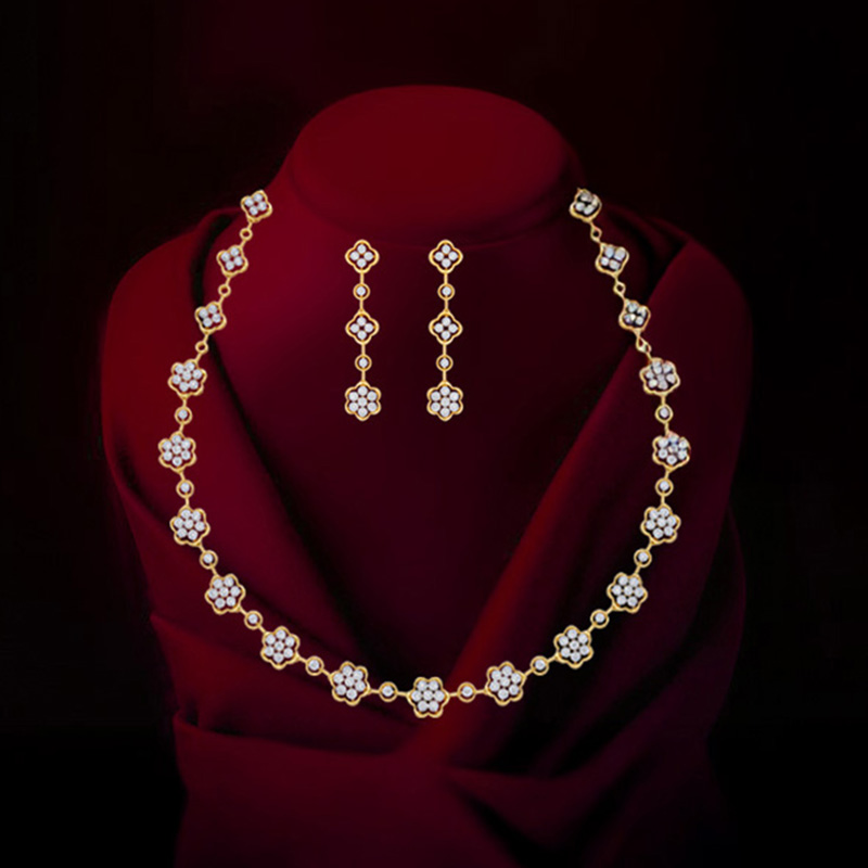 Sparkling Symphony of Elegance - Necklace Set