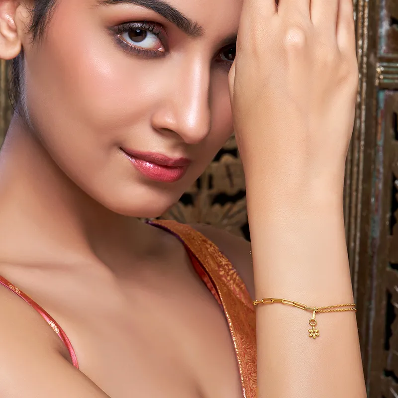 Playful yet precious, 22K Gold bracelet