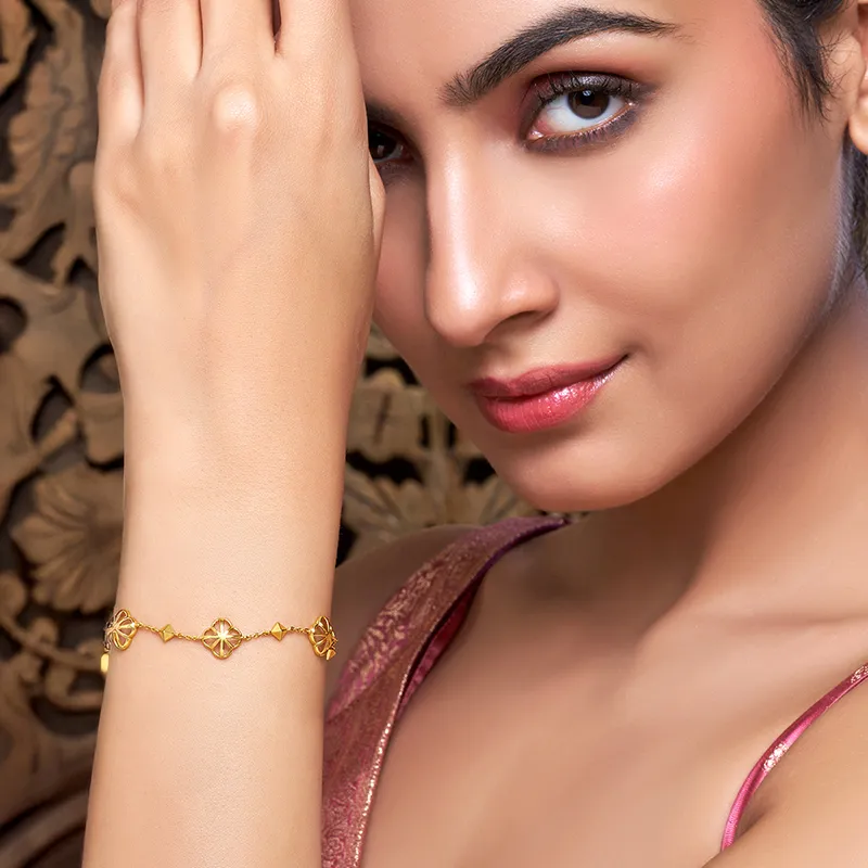 Youthful spirit, 22K Gold Bracelet