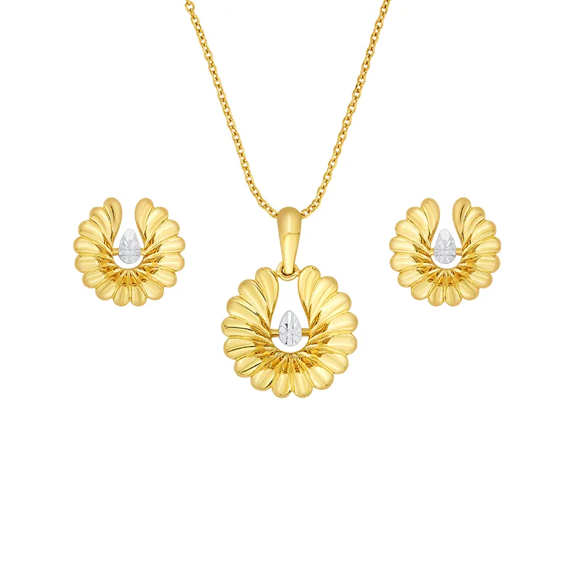 22K Gold Pendant Set with chain