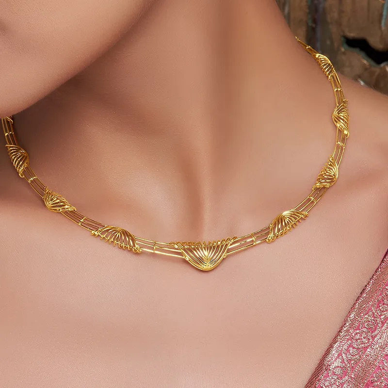Modern, Elegant 22k Gold Necklace Set