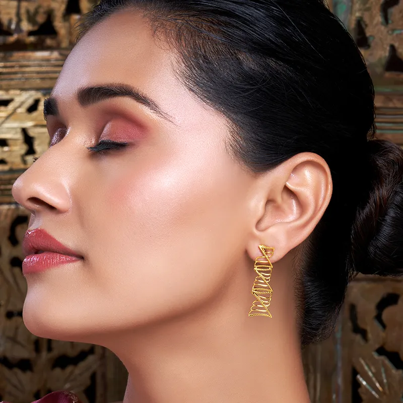 Understated Luxury in 22K Gold.