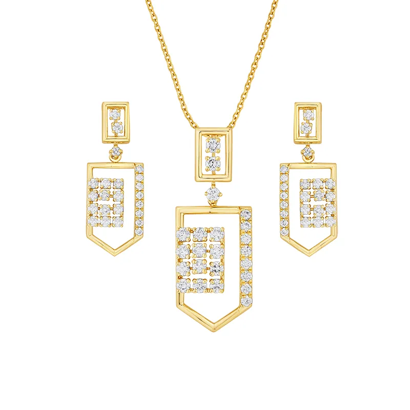 Contemporary Classic 18K Gold Diamond Pendant Set