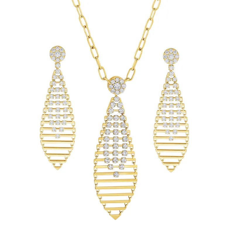 Drop Gorgeous Pendant and Earrings Set