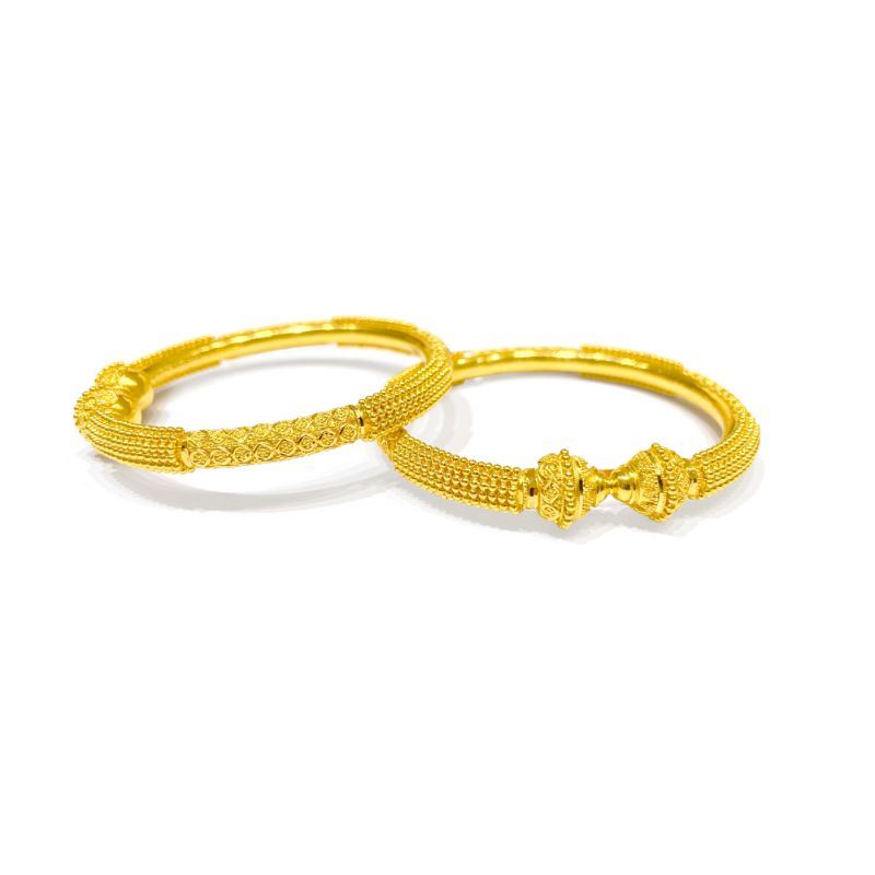 Bold 22K Yellow Gold Kada Bangles