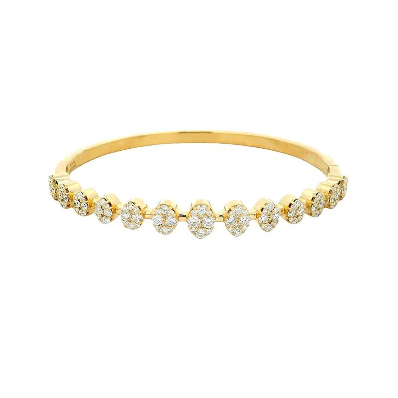 Elegant Gold and Diamond Bracelet