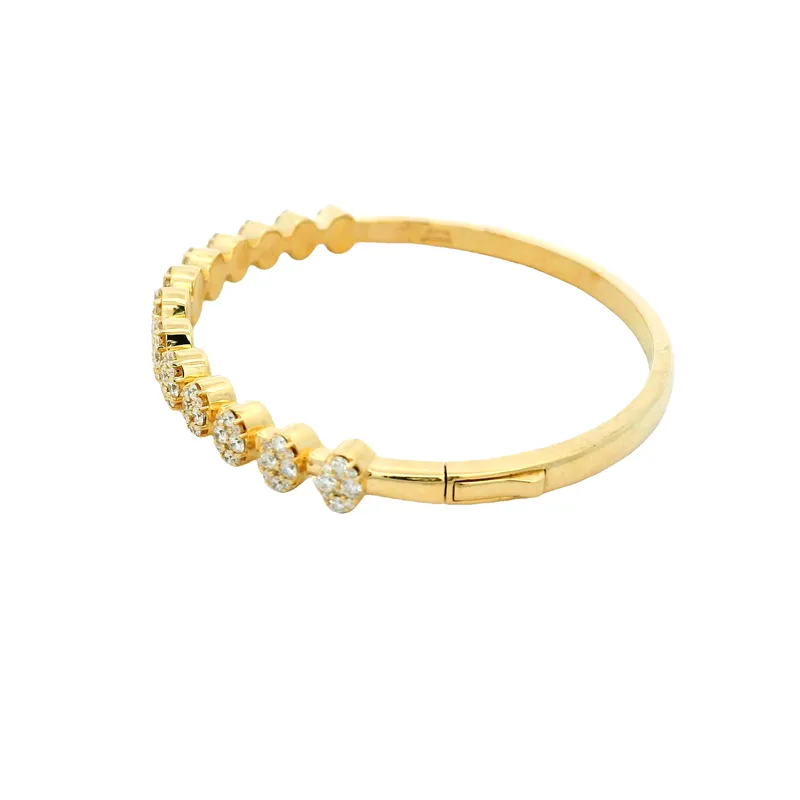 Elegant Gold and Diamond Bracelet