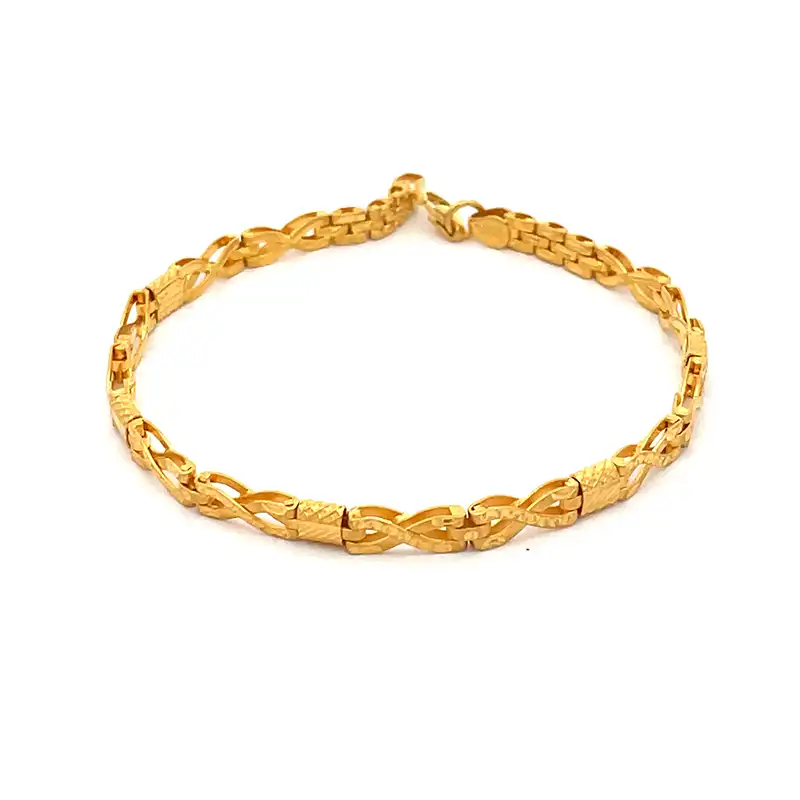 Comtemporary 22K Gold Bracelet 7.75 inch
