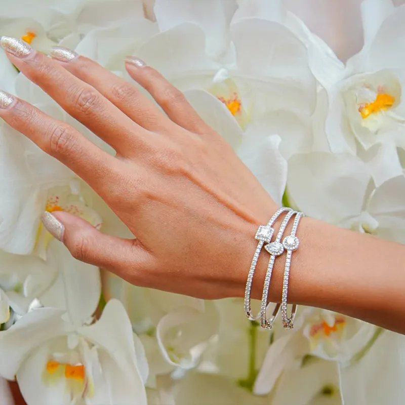 Elegant Diamond Bracelet - Square center