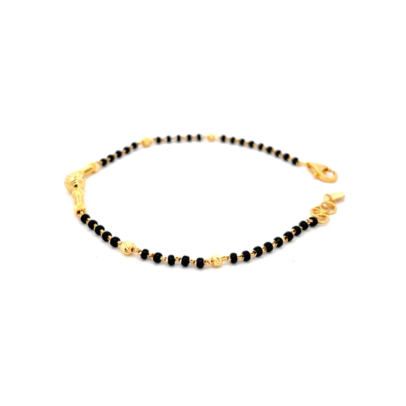 Elegant 22k Yellow Gold Bracelet with Black Beads for a Chic Look