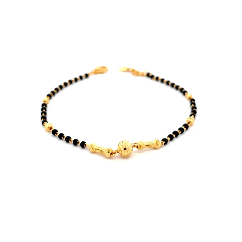 Elegant 22k Yellow Gold Bracelet with Black Beads for a Chic Look