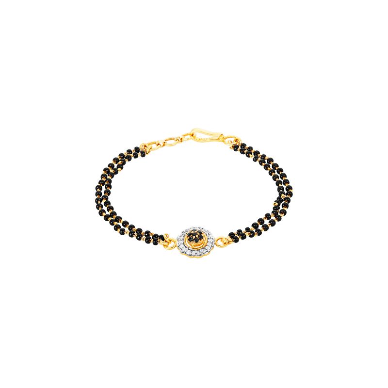 22K Yellow Gold and Black Beaded Disc Pendant Bracelet  - 6 inches