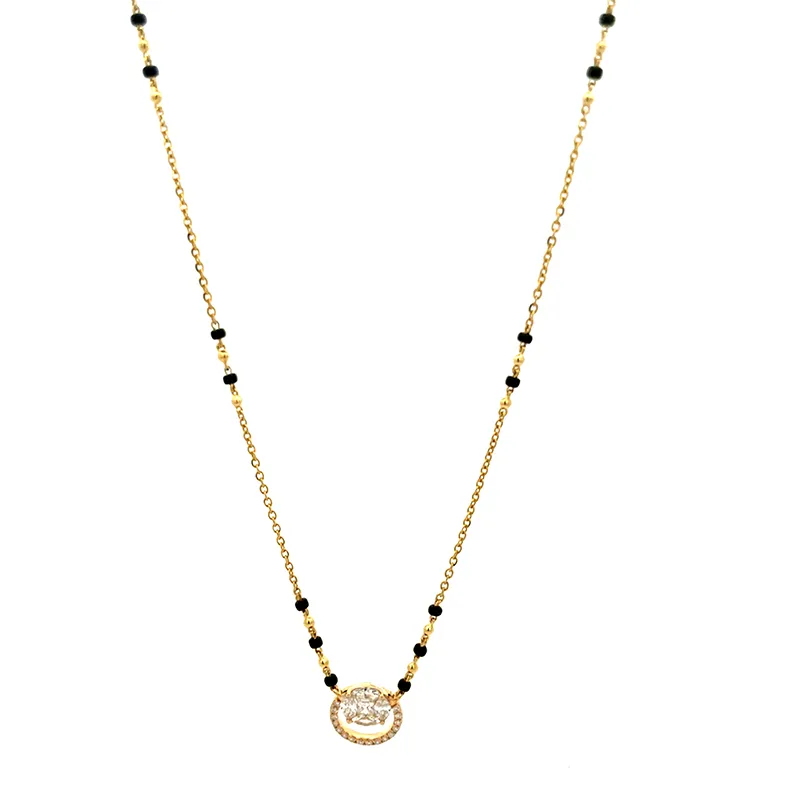 Round Mangalsutra in 18K gold and Diamonds
