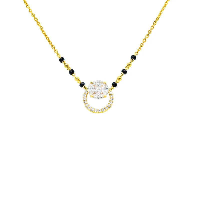 Round Mangalsutra in 18K gold and Diamonds