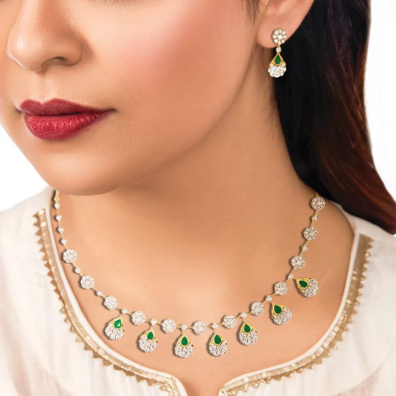 Emerald Necklace Set