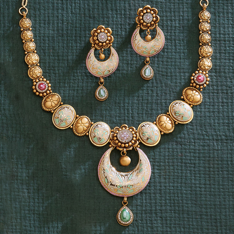 Vintage Inspired Gold Necklace Set