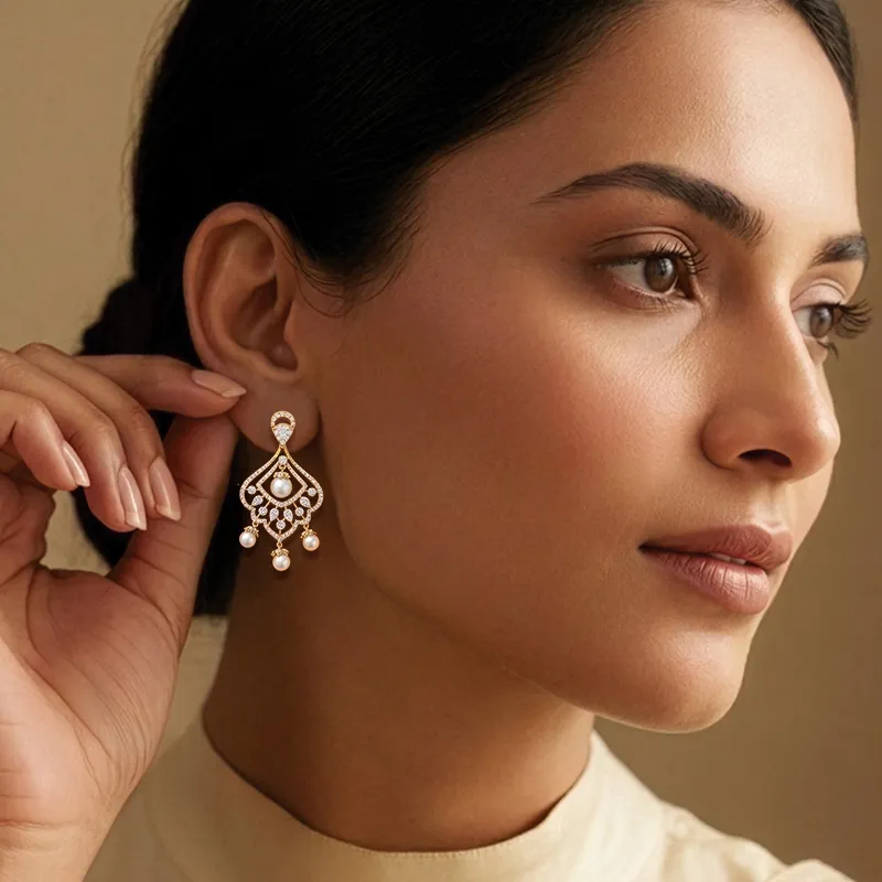 18K Gold Diamond Hanging Earrings