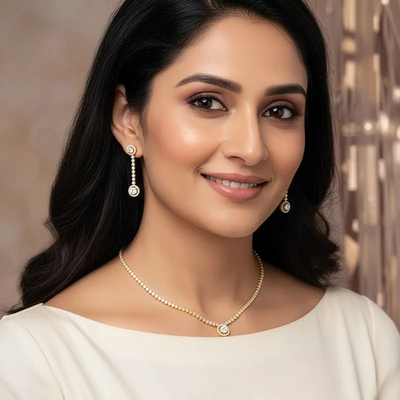 Showstopping, Classy Diamond Necklace & Earrings Yellow Gold