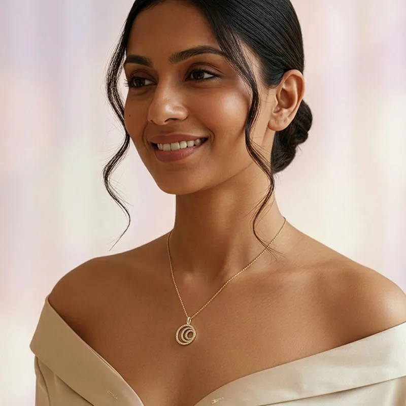 18K Gold Diamond dainty Pendant