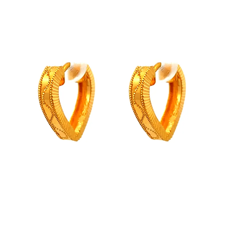 Elegant 22K yellow gold hoop earrings for timeless everyday style