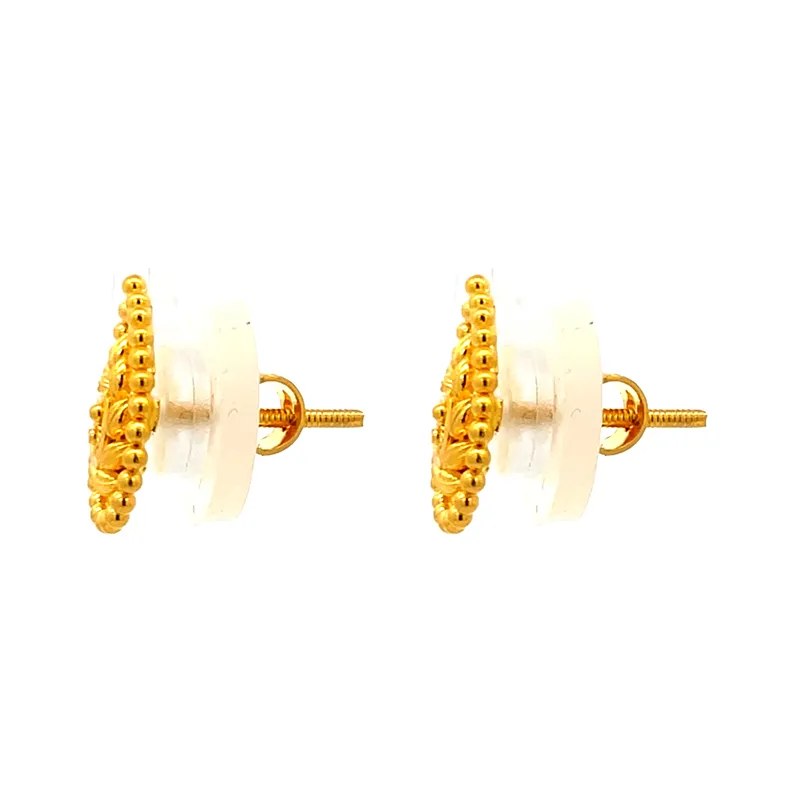 Elegant Gold Teardrop Earring