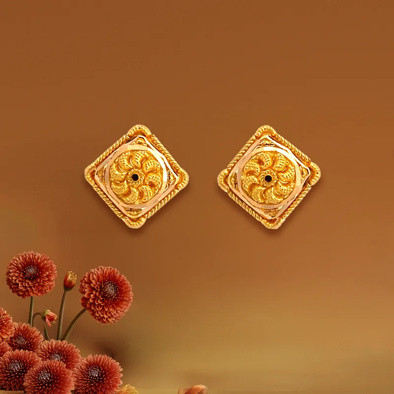 Elegant 22k Yellow Gold Square Shaped Stud Earrings for Everyday Wear