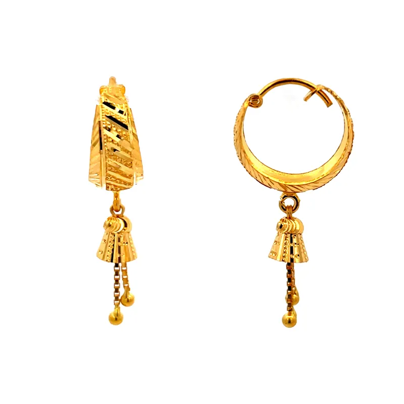 Elegant 22K yellow gold earrings, classic design, versatile for daily wear and special occasions