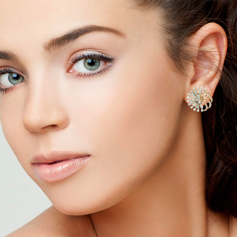 White Gold Diamond Stud Earrings