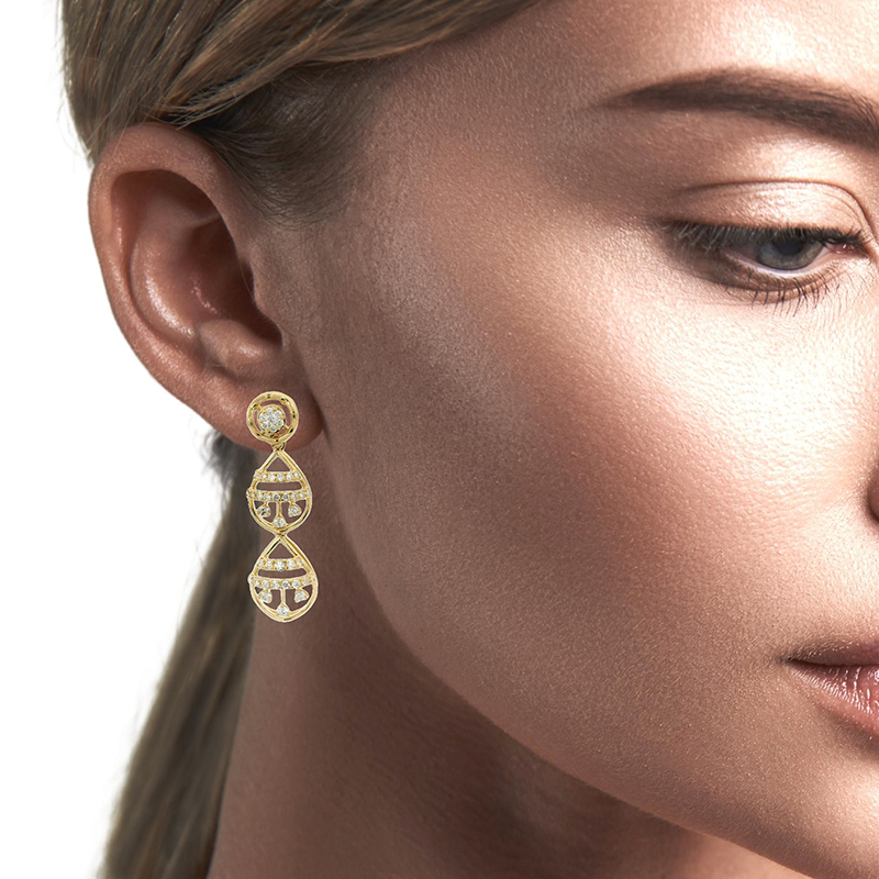 Elegant Gold Drop Earrings