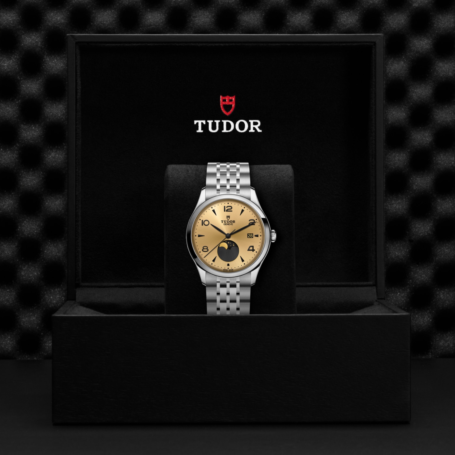 TUDOR 1926 Watch - M91560-0001 at Bhindi Jewelers