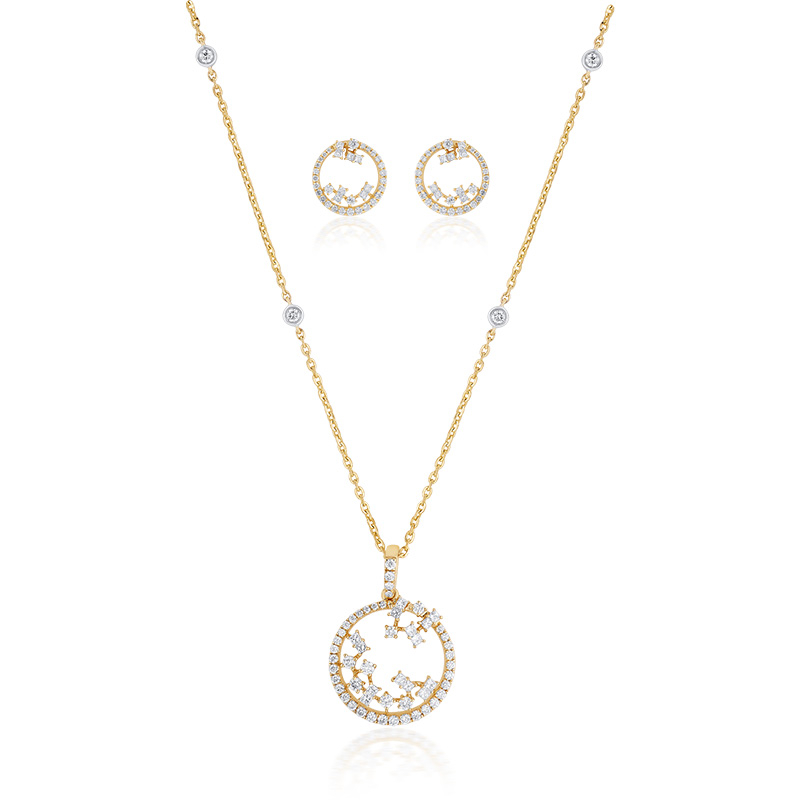 18K Gold Diamond Pendant Set, round